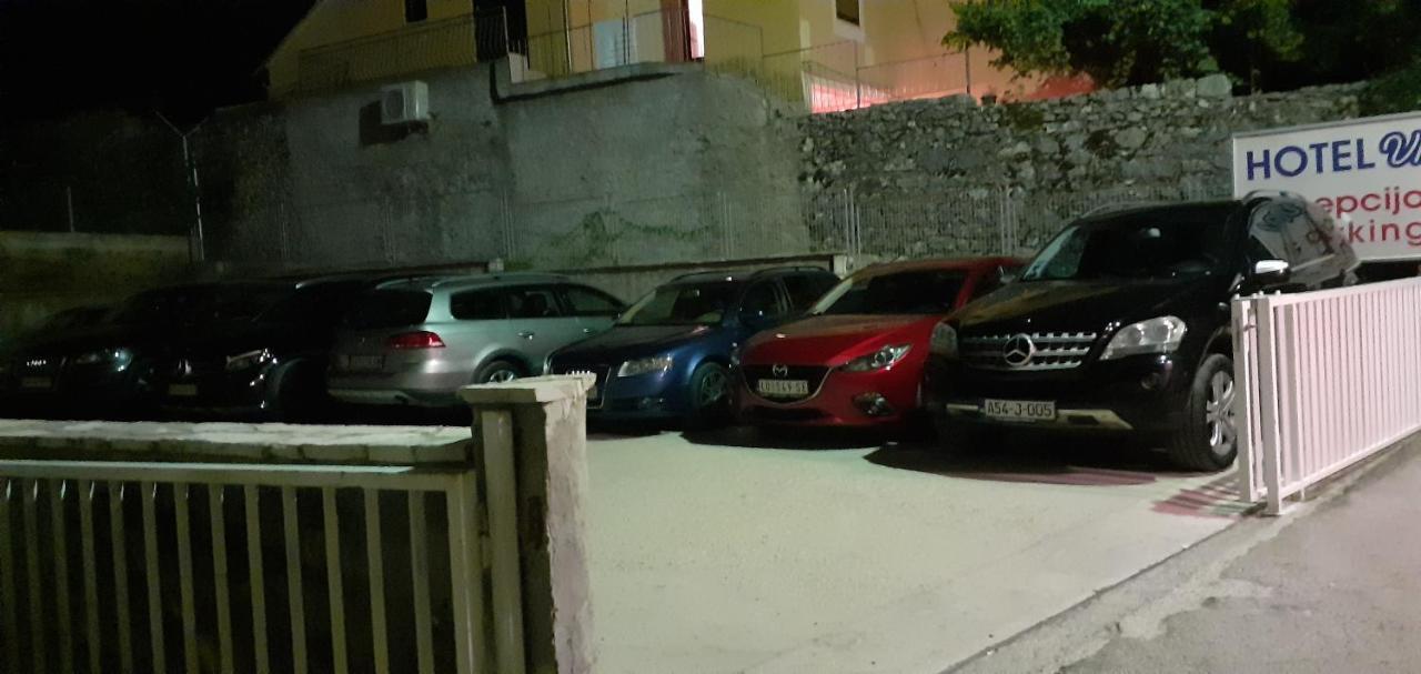 טרביניה Hotel Viv מראה חיצוני תמונה
